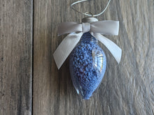 Load image into Gallery viewer, CHRISTMAS LIGHT BULB Bath Fizz Powder TWO SCENTS