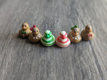 Load image into Gallery viewer, MICRO DUCK Gingerbread TOY Bath Bomb CHRISTMAS