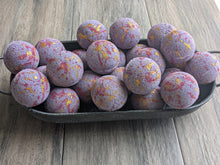 Load image into Gallery viewer, Micro Duck TOY Bath Bomb VALENTINE'S DAY