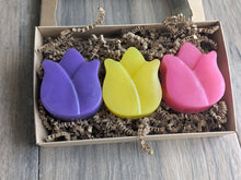 Load image into Gallery viewer, Spring Soap TULIP 3 Scents MOTHER'S DAY TEACHERS NURSES