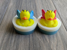 Load image into Gallery viewer, BUTTERFLY Ducks Rubber Duck Soap Kids SPRING
